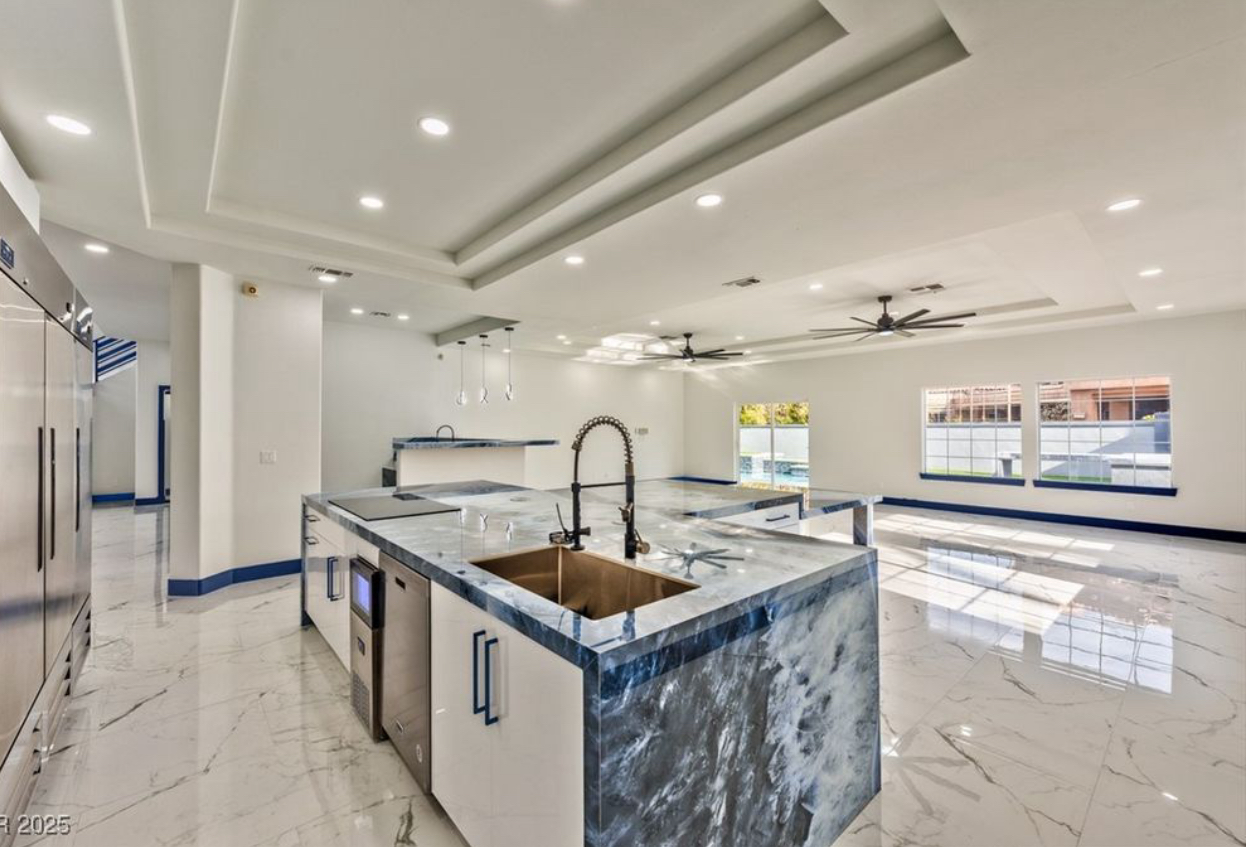 Cabinet refacing in Thousand Oaks